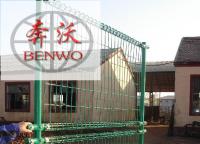 公路護(hù)欄網(wǎng)有哪幾種？